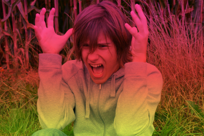 Crizele de furie ale adolescentului: 3 pași pentru a le depăși și ține sub control