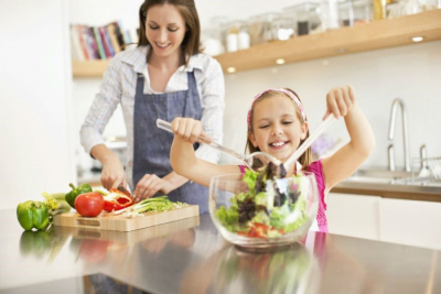 Principiile de baza ale alimentatiei sanatoase la copil si adolescent