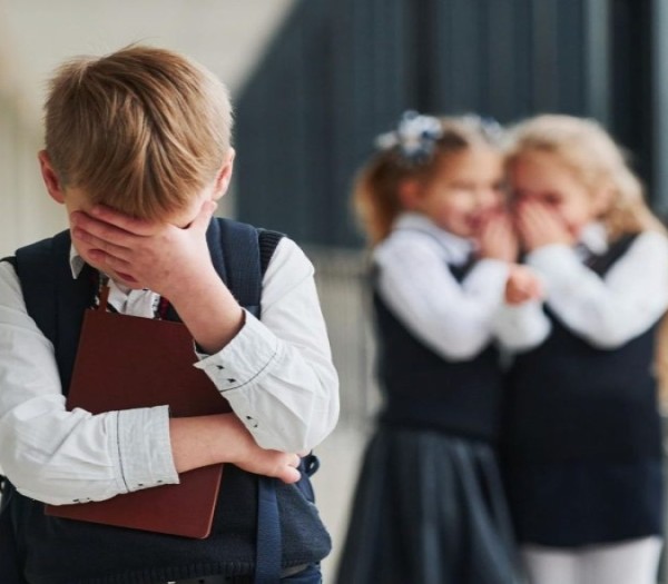 Bullying-ul, violență ignorată. Psiholog: „Nu poate fi justificat prin fraze de tipul «sunt copii»”