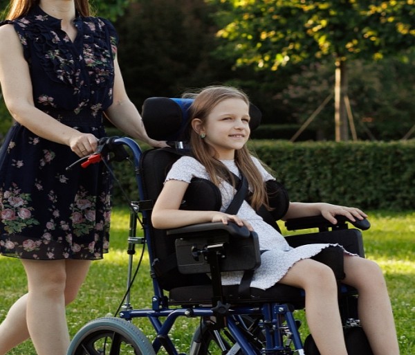 Doar una din cinci școli din R. Moldova este accesibilă pentru copiii cu dizabilități