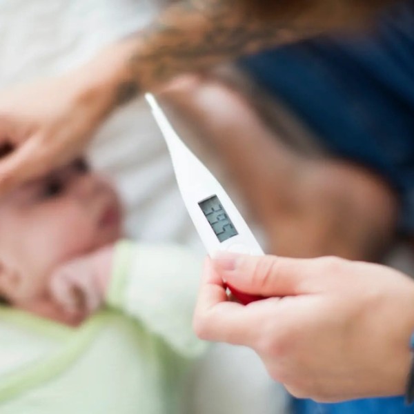 Pas cu pas de la specialist: ce să faci când copilul are febră