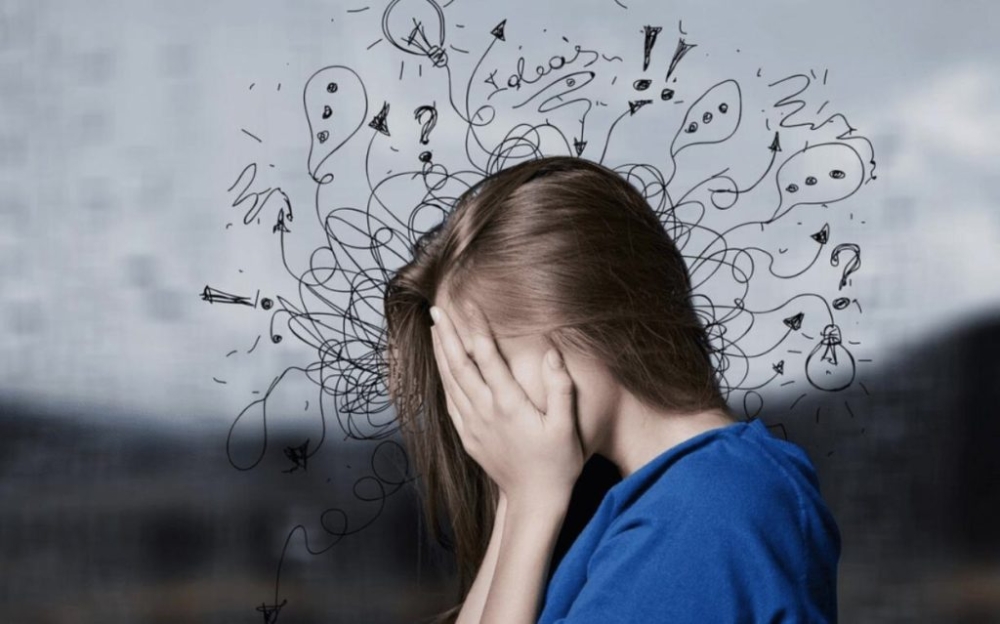 Cu ce probleme emoționale se confruntă adolescenții zilelor noastre?