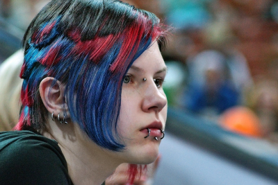 Body piercing-ul și tatuajele la adolescenți