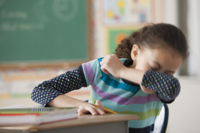 Ajuta copilul sa evite alergenii de la scoala!