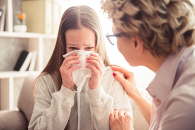 Alergiile de interior iarna, la copii: acarieni, mucegai și aer închis – simptome frecvent confundate cu răceala